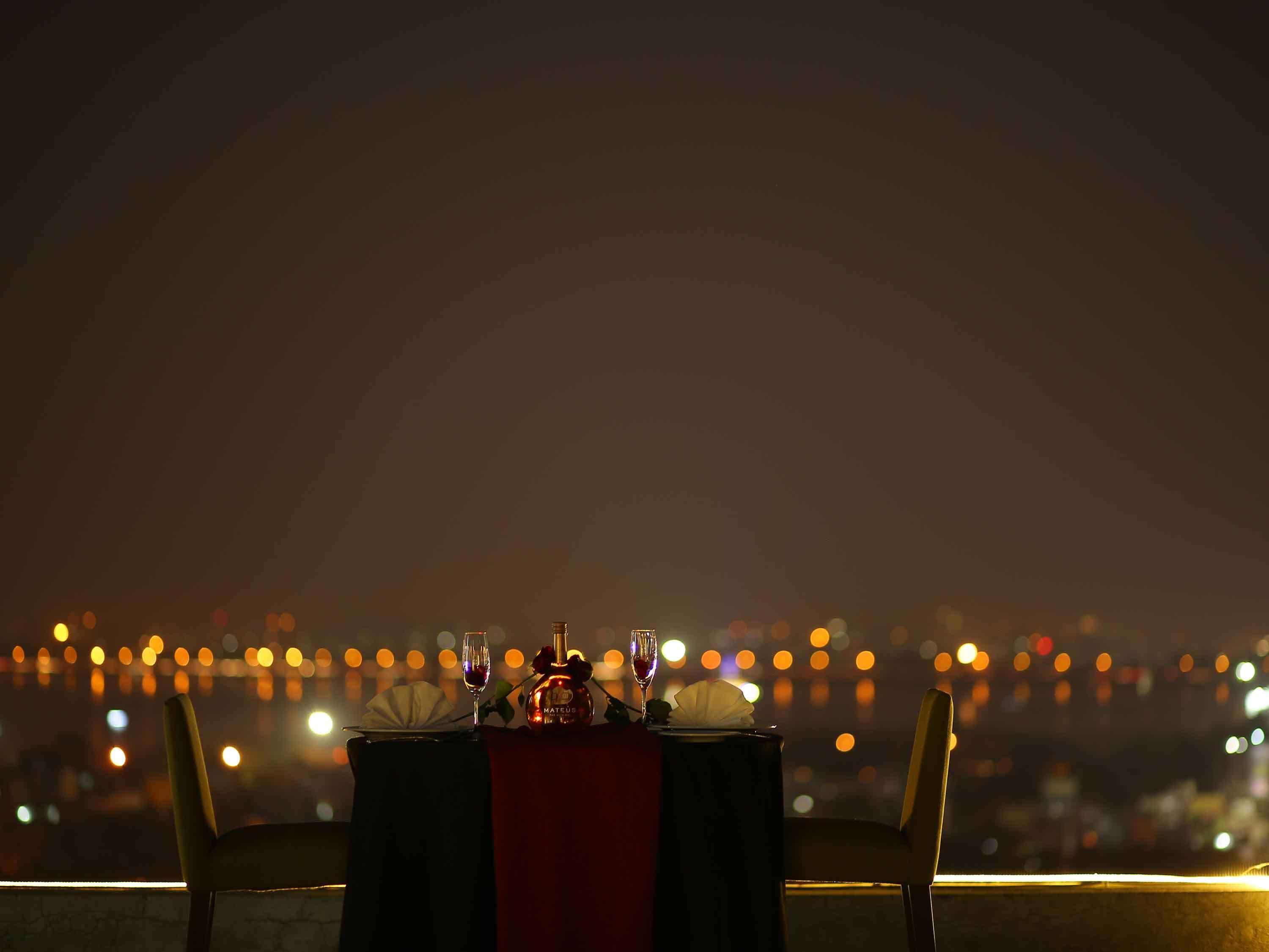 Mercure Hyderabad Kcp Banjara Hills, An Accor Hotel Exteriér fotografie A view of the city from the rooftop of the hotel