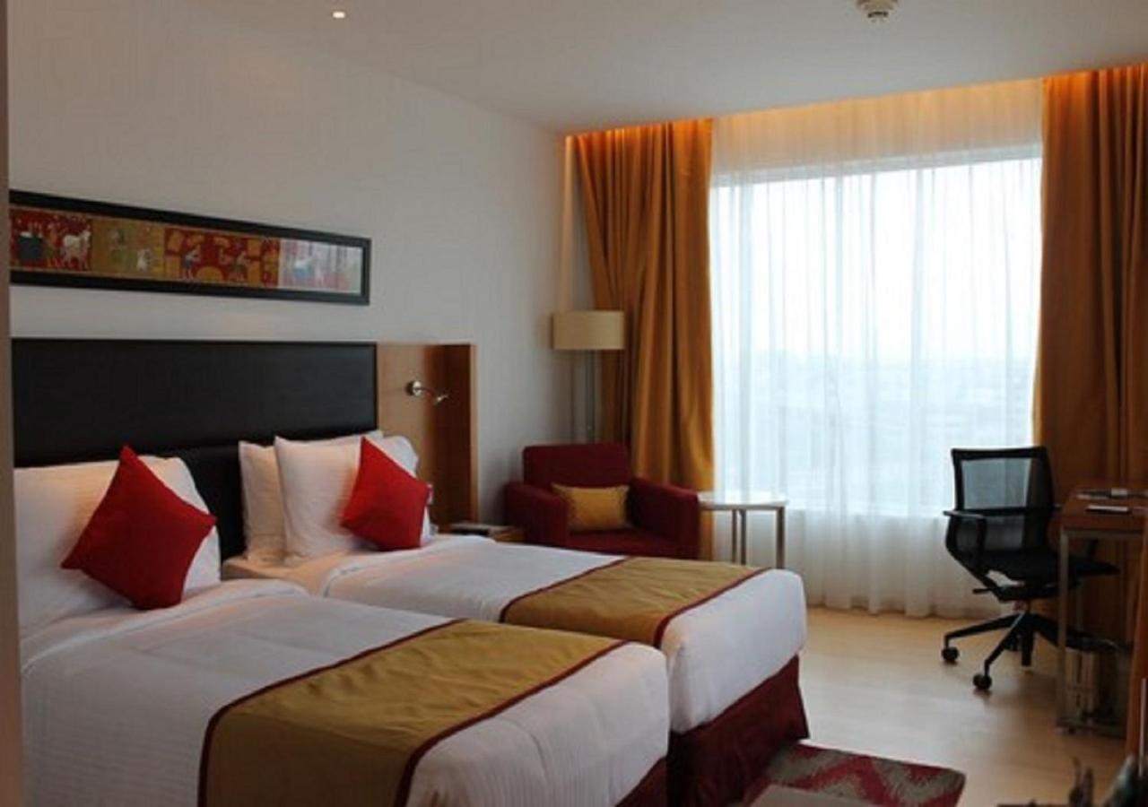 Mercure Hyderabad Kcp Banjara Hills, An Accor Hotel Exteriér fotografie