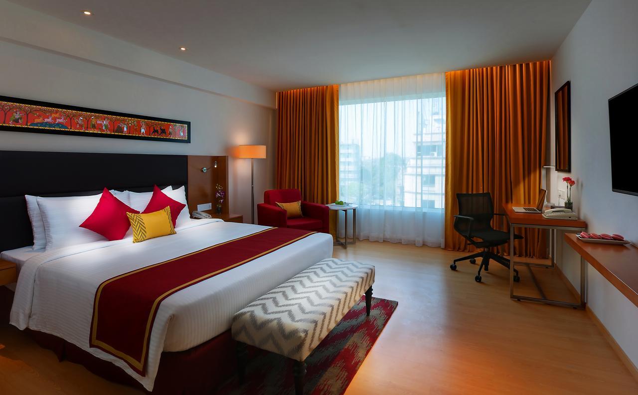 Mercure Hyderabad Kcp Banjara Hills, An Accor Hotel Exteriér fotografie